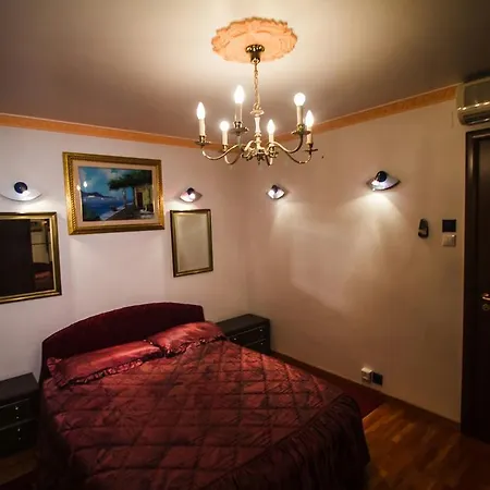 Aliss Ateneu Apartament Apartment